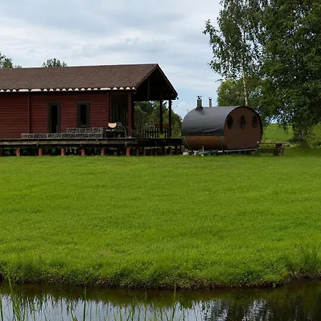 Emajoe Puhkemaja